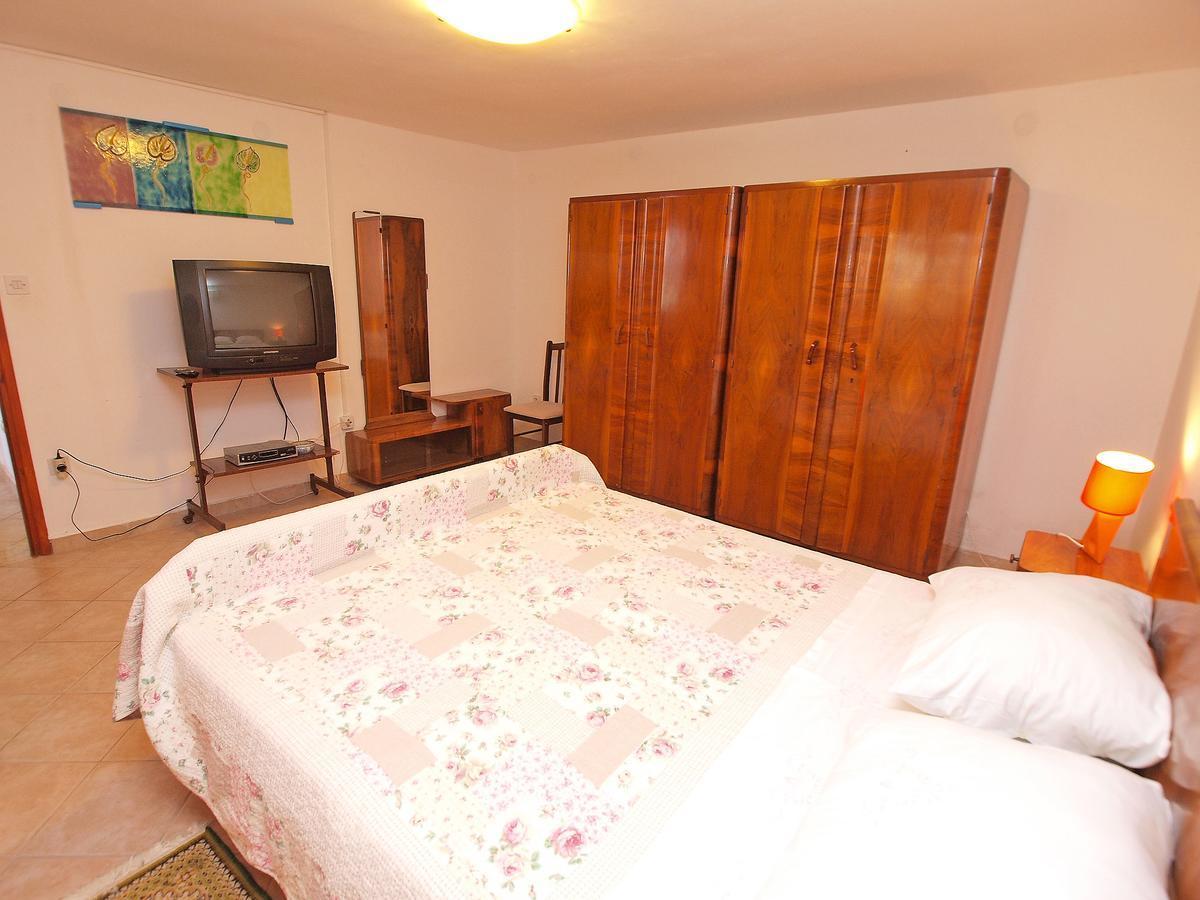 Apartments Ivan 41 普拉 外观 照片